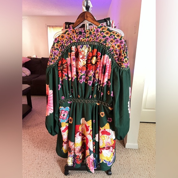 L'ATISTE by AMI Plus Size 3X Floral Dress Green Long Sleeve V-Neck - Picture 7 of 11